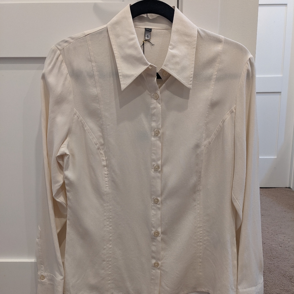 NWT Kara 100% silk shirt